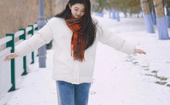 郭书瑶胸围照片婐体